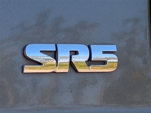 Used 2014 Toyota Tundra SR5 image 13