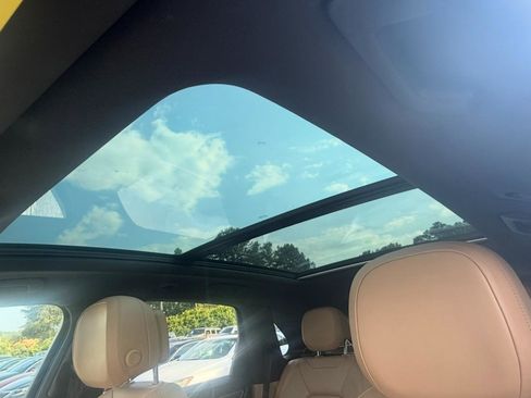Used 2019 Porsche Cayenne AWD/4WD image 31