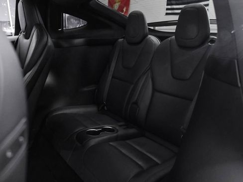 Used 2022 Tesla Model X Plaid image 44