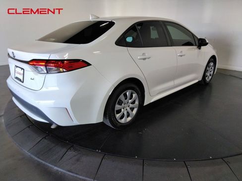 Used 2020 Toyota Corolla LE image 5