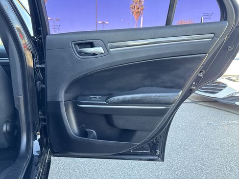 Used 2021 Chrysler 300 Touring w/ Sport Appearance Package image 40