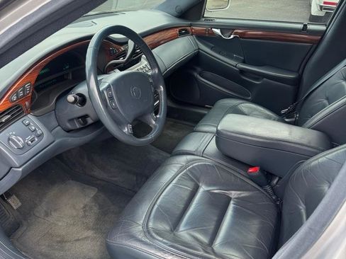 Used 2001 Cadillac De Ville Limousine image 7
