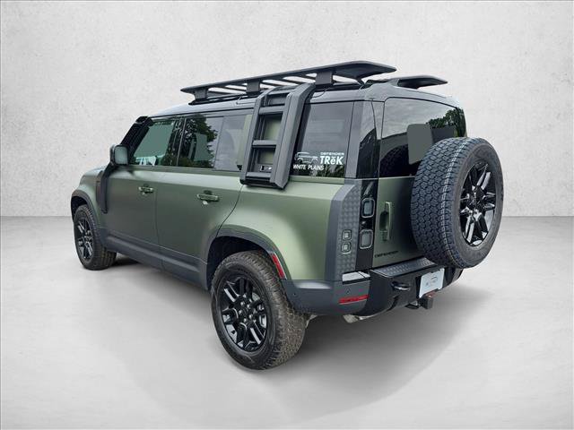 New 2026 Land Rover Defender 110 S AWD/4WD image 7