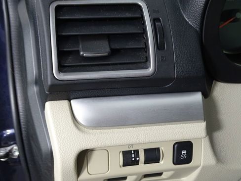 Used 2016 Subaru Impreza 2.0i Sport Premium image 18