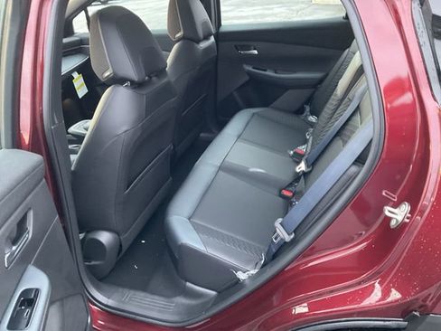 New 2026 Nissan Leaf Platinum+ w/ Cargo Package (Platinum+) image 13