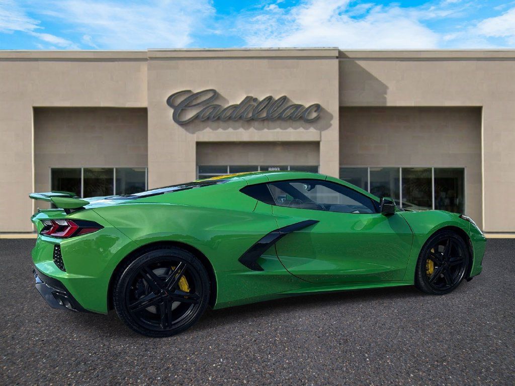 Used 2026 Chevrolet Corvette Stingray Preferred Cpe w/ Z51 Performance Package RWD image 3