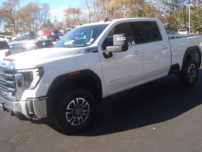 Used 2024 GMC Sierra 3500 SLE w/ Preferred Package