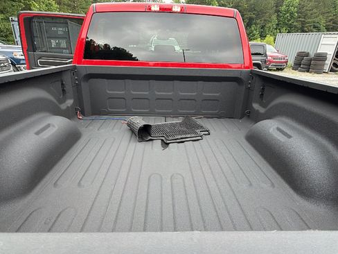 Used 2026 RAM 2500 Big Horn AWD/4WD image 13