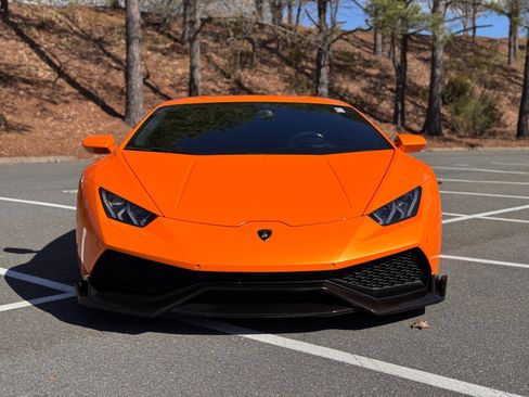 Used 2015 Lamborghini Huracan LP 610-4 image 2