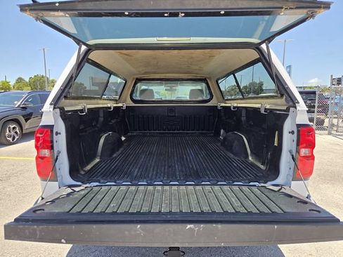 Used 2016 Chevrolet Silverado 1500 W/T RWD image 11