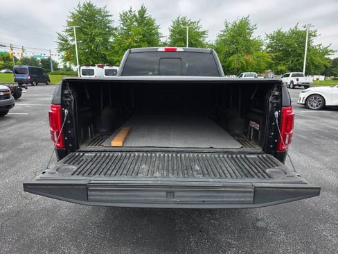 Used 2015 Ford F150 King Ranch w/ Equipment Group 601A Luxury AWD/4WD image 9