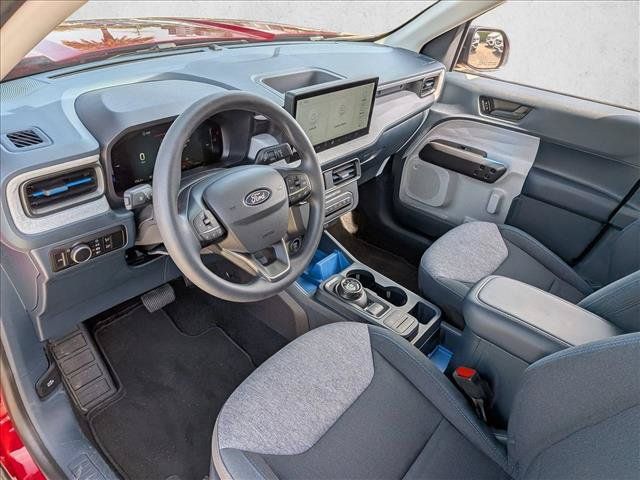 Used 2025 Ford Maverick XLT w/ Equipment Group 302A AWD/4WD image 9