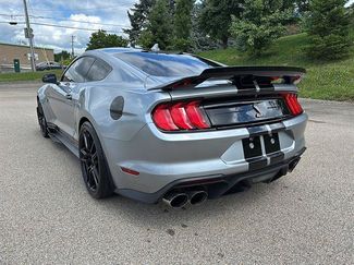 Used 2022 Ford Mustang Shelby GT500 RWD video 2