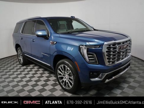 New 2026 GMC Yukon Denali w/ Sun & Power Step Package AWD/4WD image 1