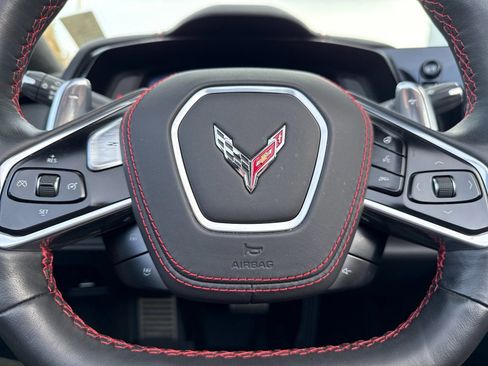 Used 2021 Chevrolet Corvette Stingray Premium Conv w/ Z51 Performance Package image 23