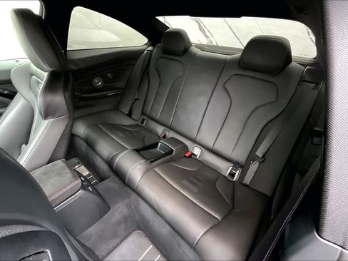 Used 2018 BMW M4 Coupe image 26