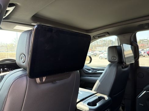 Used 2023 GMC Yukon Denali image 27