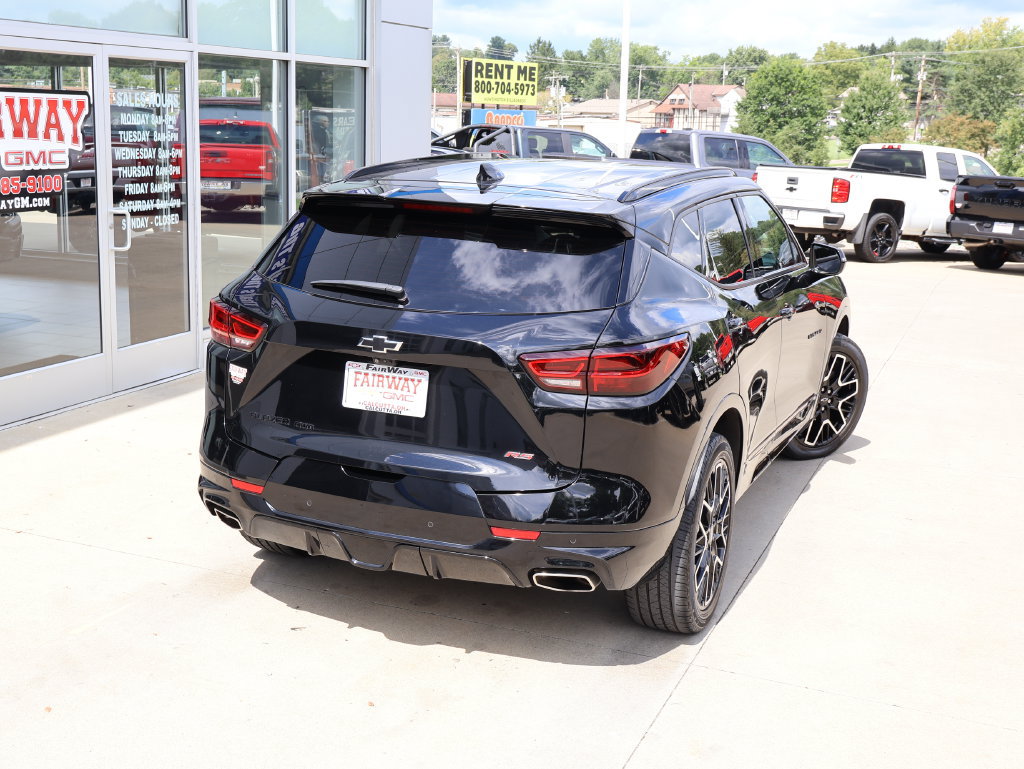 Certified 2024 Chevrolet Blazer RS w/ Driver Confidence II Package AWD/4WD image 40