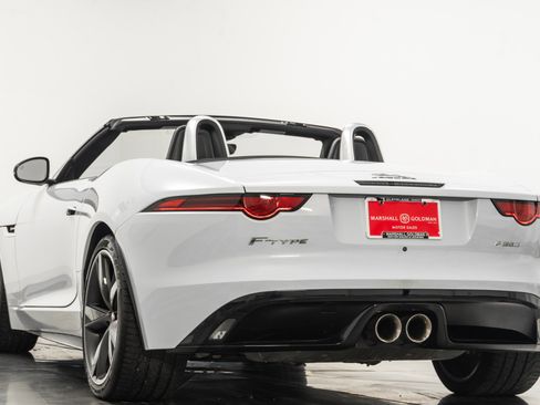 Used 2019 Jaguar F-TYPE R-Dynamic image 7