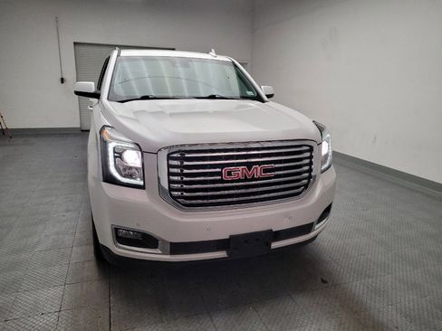 Used 2018 GMC Yukon SLT w/ Premium Edition RWD image 14