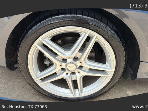 Used 2011 Mercedes-Benz E 550 Coupe image 11