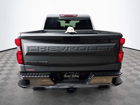 Used 2024 Chevrolet Silverado 1500 LT AWD/4WD image 6