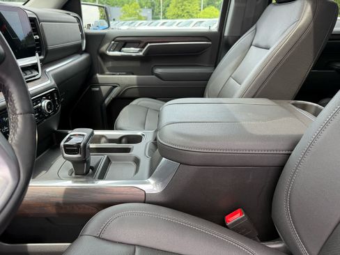 Used 2023 GMC Sierra 1500 SLT w/ SLT Premium Package AWD/4WD image 22