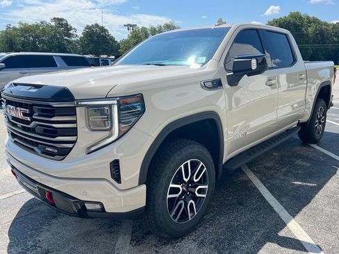 New 2026 GMC Sierra 1500 AT4 w/ AT4 Premium Package AWD/4WD image 23