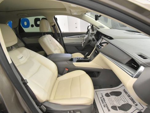 Used 2023 Cadillac XT5 Premium Luxury w/ Technology Package image 20