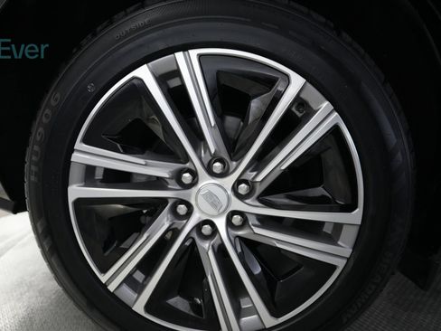 Used 2024 Cadillac Lyriq Luxury RWD image 22