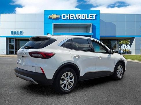 Used 2023 Ford Escape Active w/ Tech Pack #1 FWD image 3