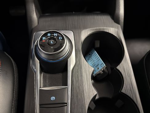 Used 2025 Ford Escape ST-Line Select image 9