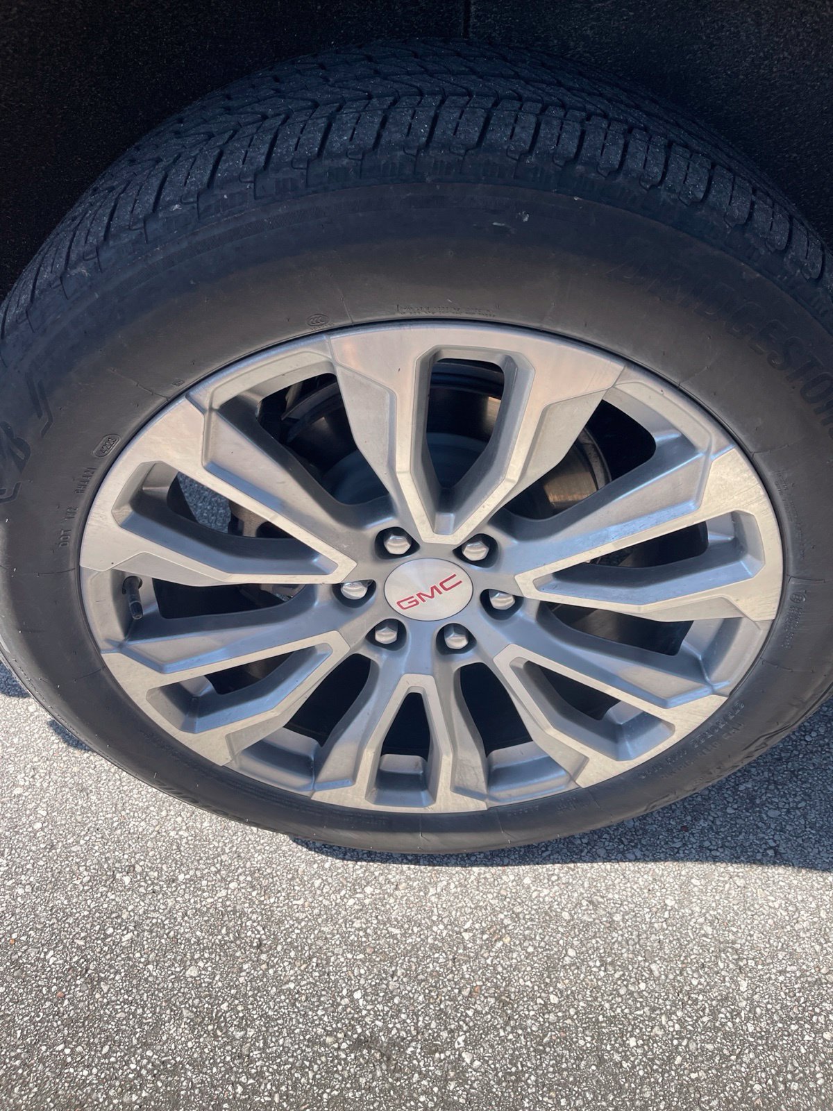 Used 2024 GMC Yukon Denali AWD/4WD image 7