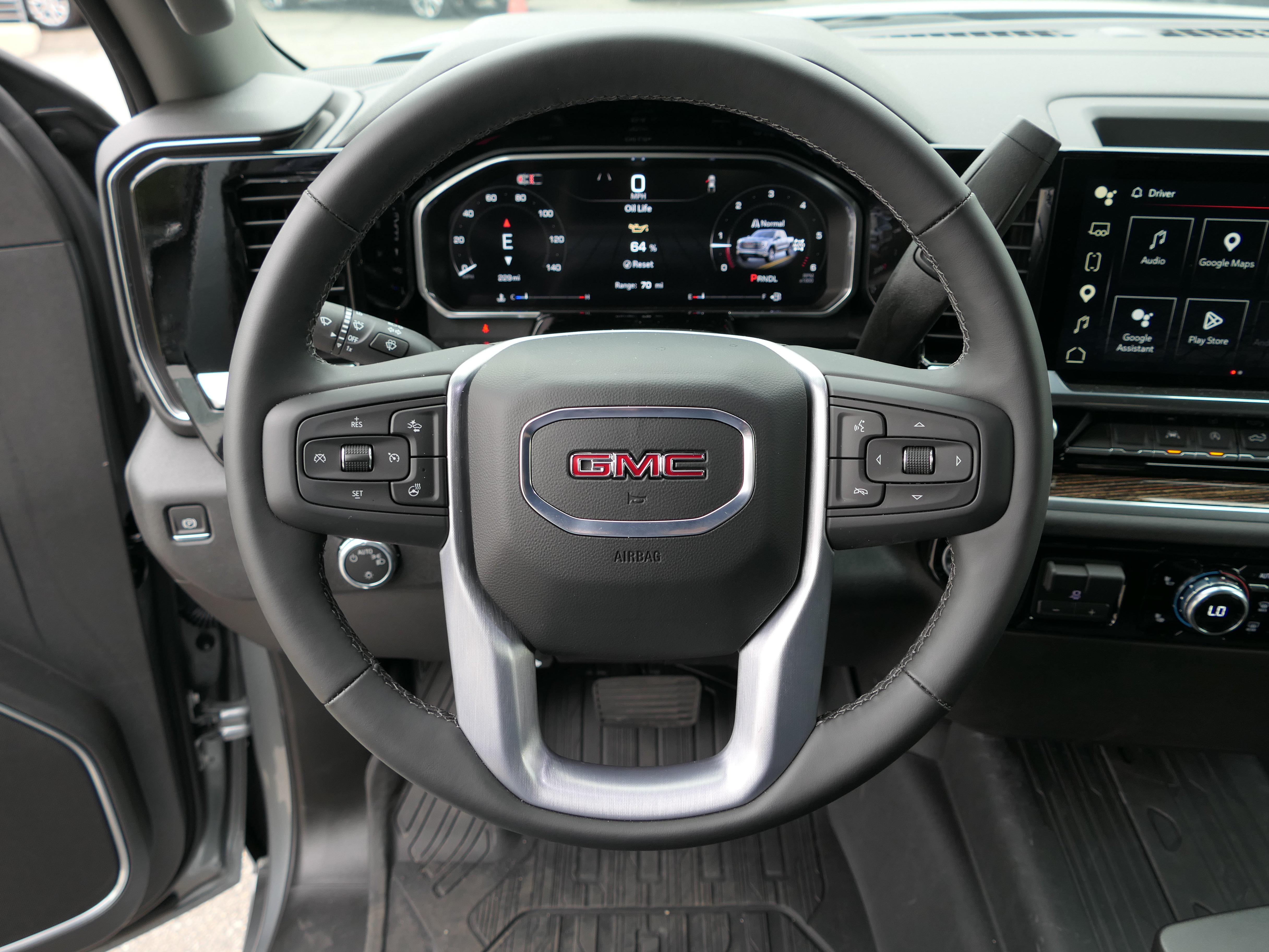 New 2026 GMC Sierra 1500 SLE w/ Preferred Package AWD/4WD image 17