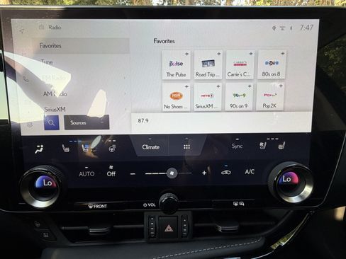 Certified 2022 Lexus NX 350h AWD w/ Vision Package image 21