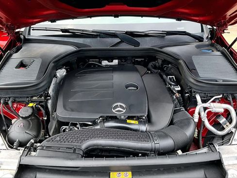 Used 2022 Mercedes-Benz GLC 300 image 29