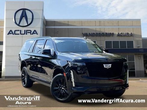 Used 2023 Cadillac Escalade ESV Sport Platinum AWD/4WD image 1