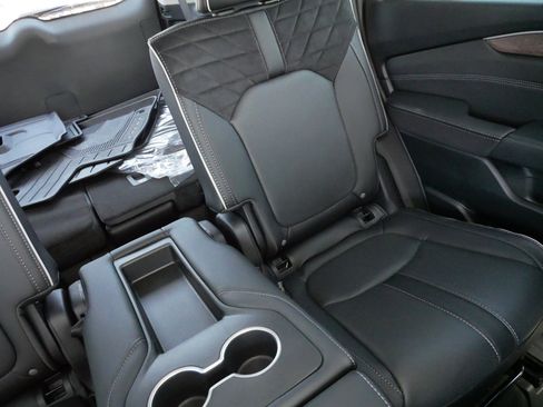 Certified 2026 Honda Pilot Elite image 14