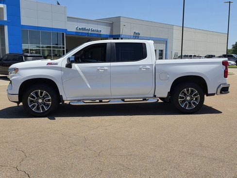 Used 2025 Chevrolet Silverado 1500 LT w/ All Star Edition Plus AWD/4WD image 2