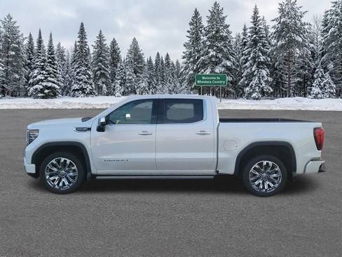 Used 2024 GMC Sierra 1500 Denali image 2