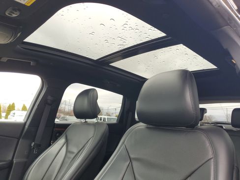 Used 2019 Lincoln Nautilus Reserve image 11