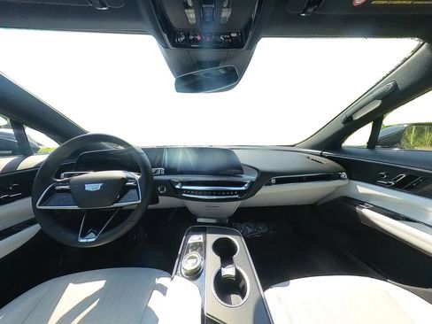 Used 2024 Cadillac Lyriq Luxury w/ LPO, Floor Liner Package image 64