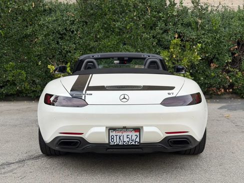 Used 2018 Mercedes-Benz AMG GT Roadster image 4