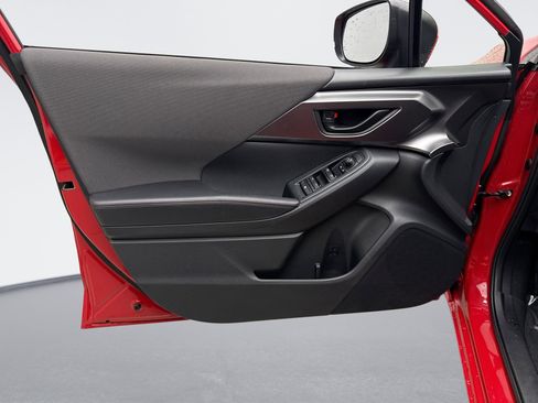 Used 2024 Subaru Impreza 2.0i Sport image 9