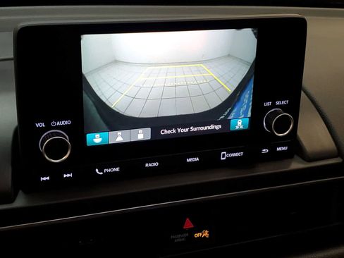 Certified 2023 Honda Pilot Sport image 3