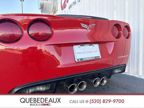 Used 2005 Chevrolet Corvette Coupe w/ Preferred Equipment Group image 9