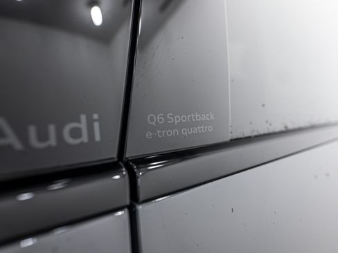 New 2027 Audi Q6 e-tron Premium Plus AWD/4WD image 20