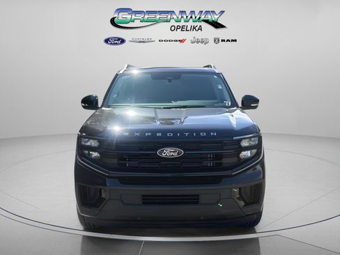 New 2026 Ford Expedition Active RWD image 6