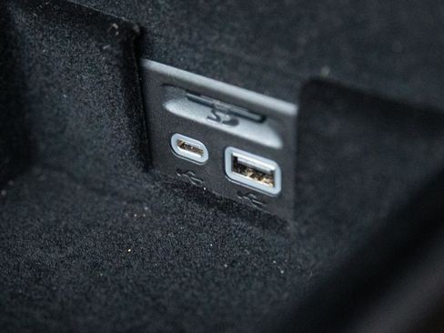 Used 2020 Cadillac XT6 Premium Luxury w/ Platinum Package image 16