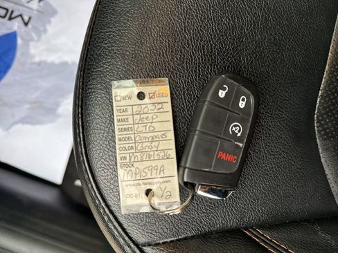 Used 2022 Jeep Compass Limited image 21